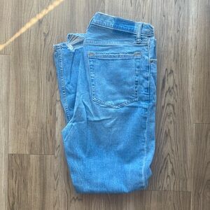 Abercrombie & Fitch - Women’s The Ankle Straight Ultra High Rise Jean - 30 Long